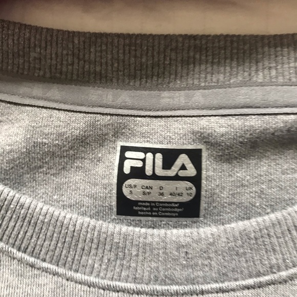 assorted crewnecks/hoodies - Picture 3 of 4